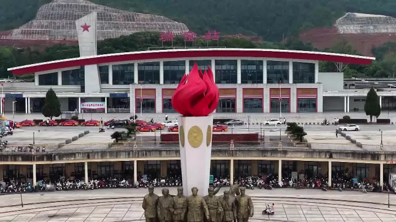 8497948_瑞金延安高鐵通 紅色之旅提速 俯瞰 - 截图6