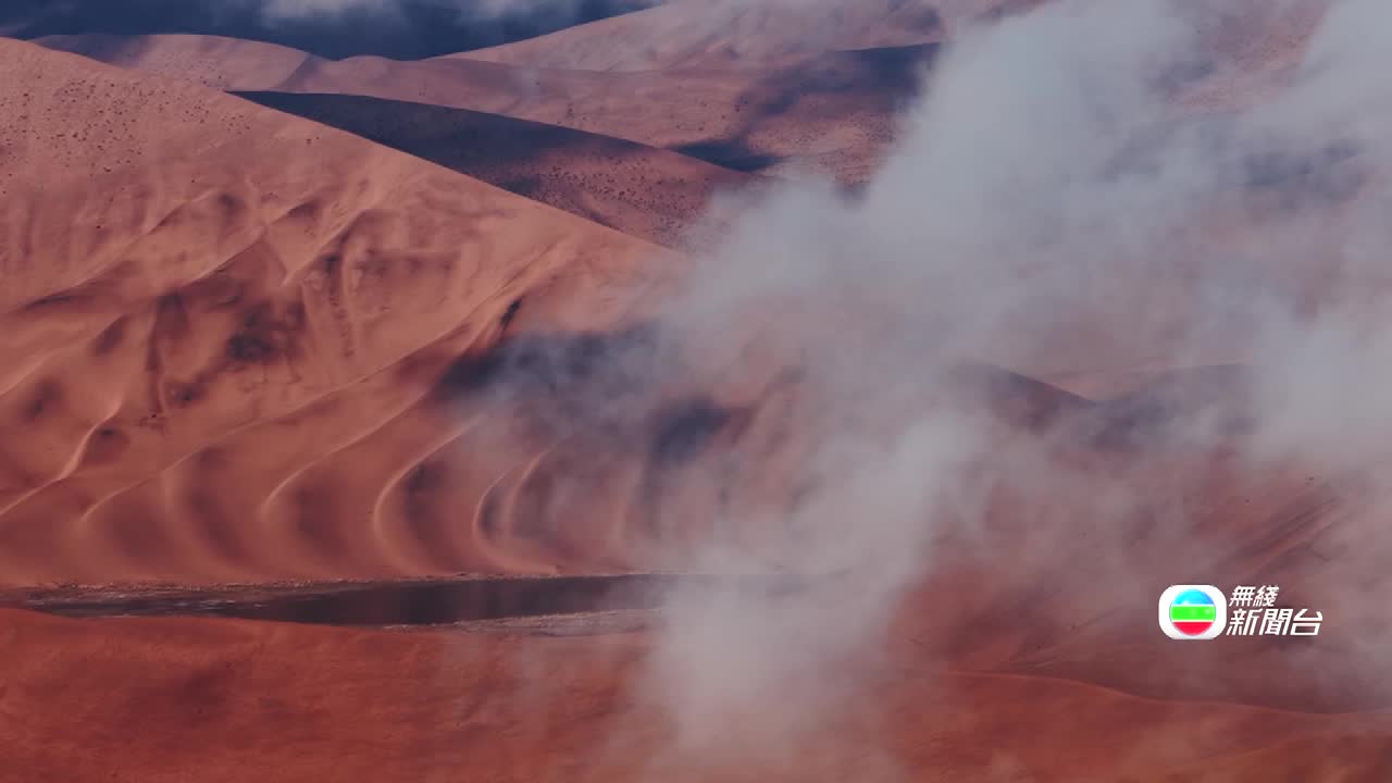 Image accompanying Inner Mongolia desert welcomes a rare sea-of-clouds spectacle, from TVB