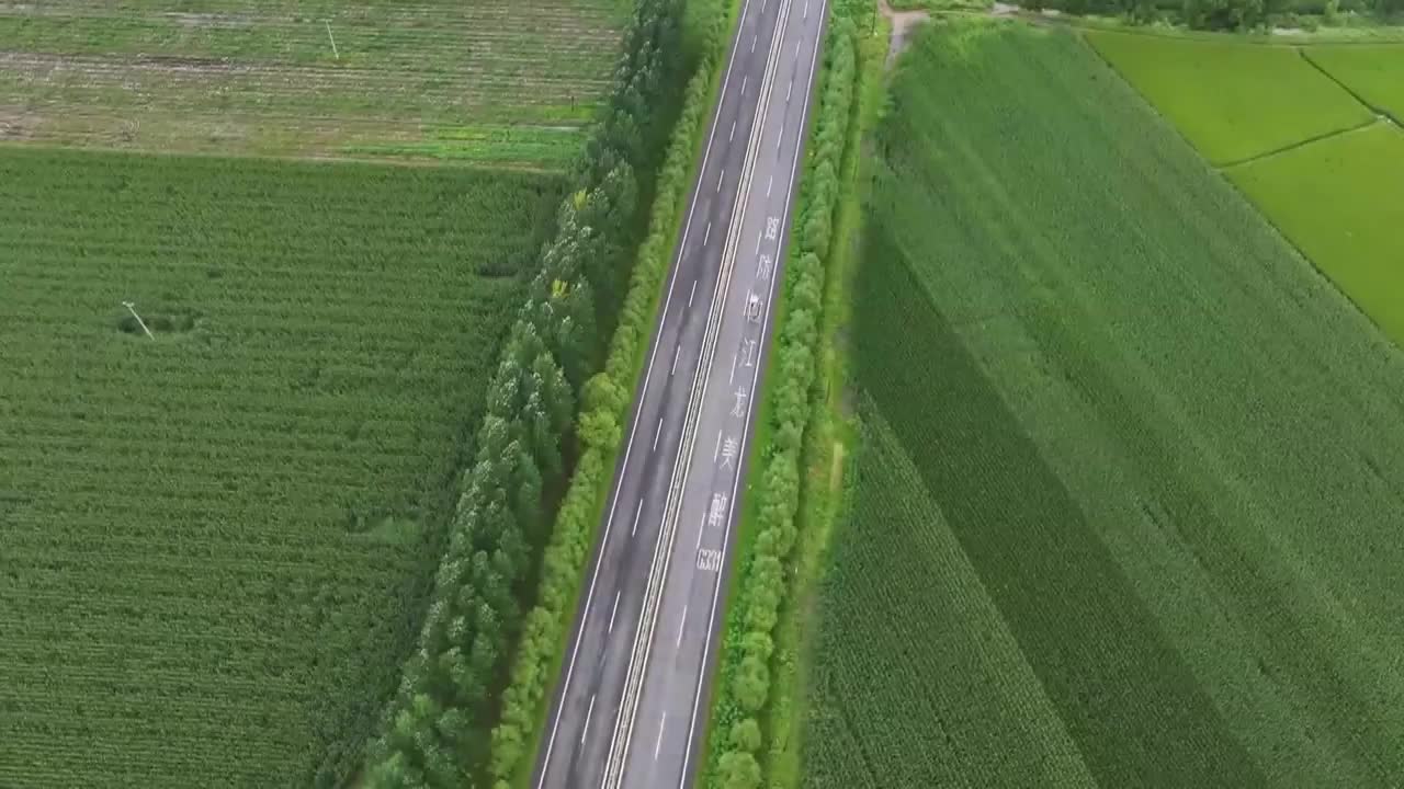8495669_中國黃金外環 七千公里鋪路 - 截图5