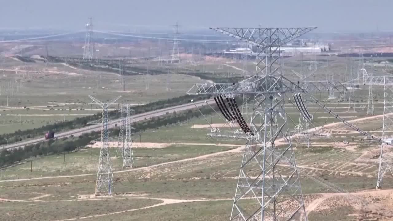 8497106_中國光伏裝機冠 煤電首被超越 - 截图5
