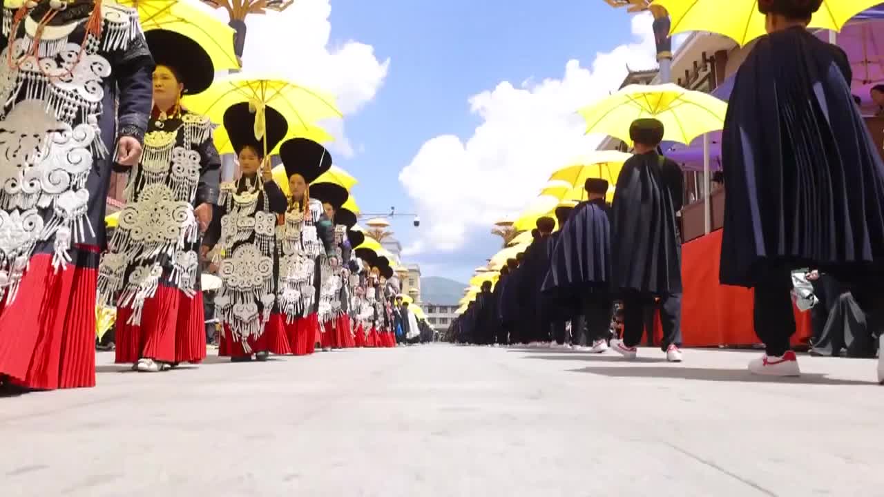 8493123_凉山火把狂欢 彝族文化绽放 俯瞰神州 - 截图6