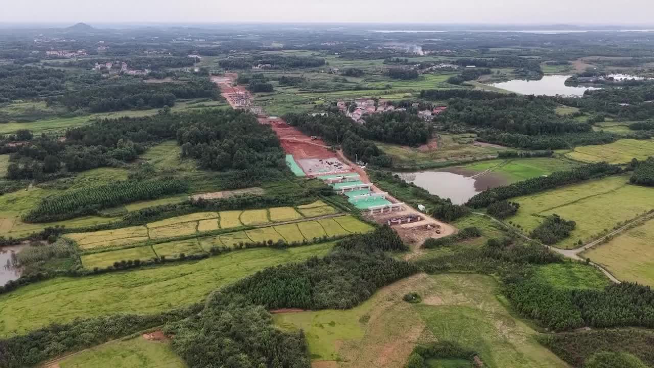 8499666_中國八千億融資 助先進製造業 - 截图5