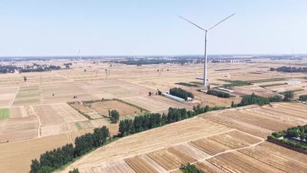 8485281_夏收機械化提速  (盡用航拍) - 截图7
